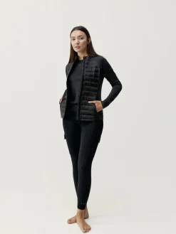 Born Living Yoga Jacket Zuri Black><noscript><img width=
