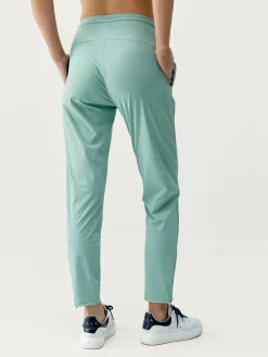 Born Living Yoga Jogger Airla Old Green>Mujer Pantalones · Joggers