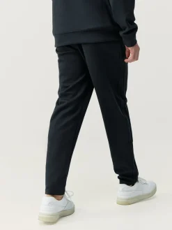 Born Living Yoga Jogger Ness Black><noscript><img width=