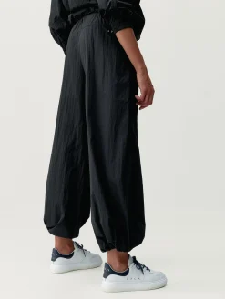 Born Living Yoga Pant Amara Black><noscript><img width=