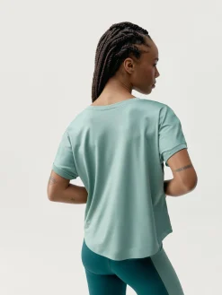 Born Living Yoga Shirt Azami Icerberg Green>Mujer Camisetas