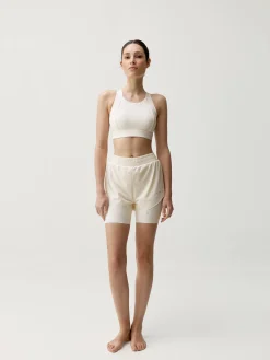 Born Living Yoga Short Bikila White Chalk><noscript><img width=
