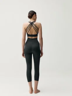 Born Living Yoga Top Apamala Black><noscript><img width=