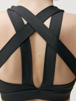 Born Living Yoga Top Asura Black><noscript><img width=