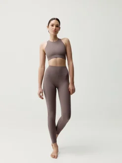 Born Living Yoga Top Asura Topo><noscript><img width=