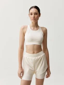 Born Living Yoga Top Bikila White Chalk><noscript><img width=
