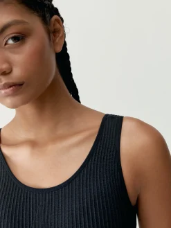 Born Living Yoga Top Flow Black><noscript><img width=