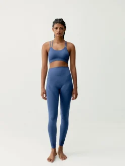 Born Living Yoga Top Hatha Blufin><noscript><img width=