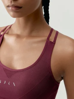 Born Living Yoga Top Keren Bordeaux><noscript><img width=