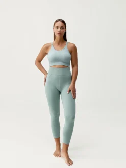 Born Living Yoga Top Sarvan Iceberg Green><noscript><img width=