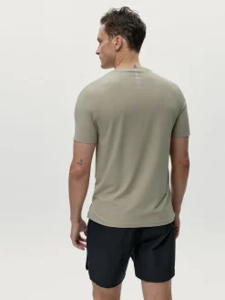 Born Living Yoga T-Shirt Nadym Root>Hombre Camisetas · Polos