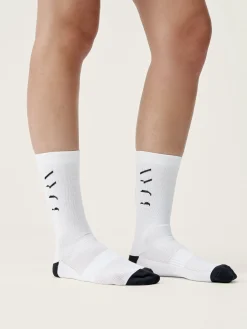 Born Living Yoga Ucayali Socks White><noscript><img width=