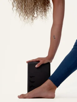 Born Living Yoga Yoga Block Pack><noscript><img width=